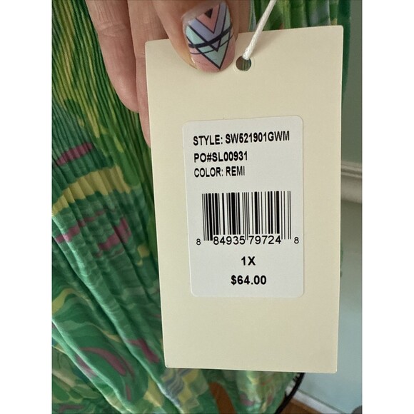 Sunny Leigh Blouse Green Pink 1X Crinkle Pattern Key Hole Flowy Top Tropical - Picture 6 of 8